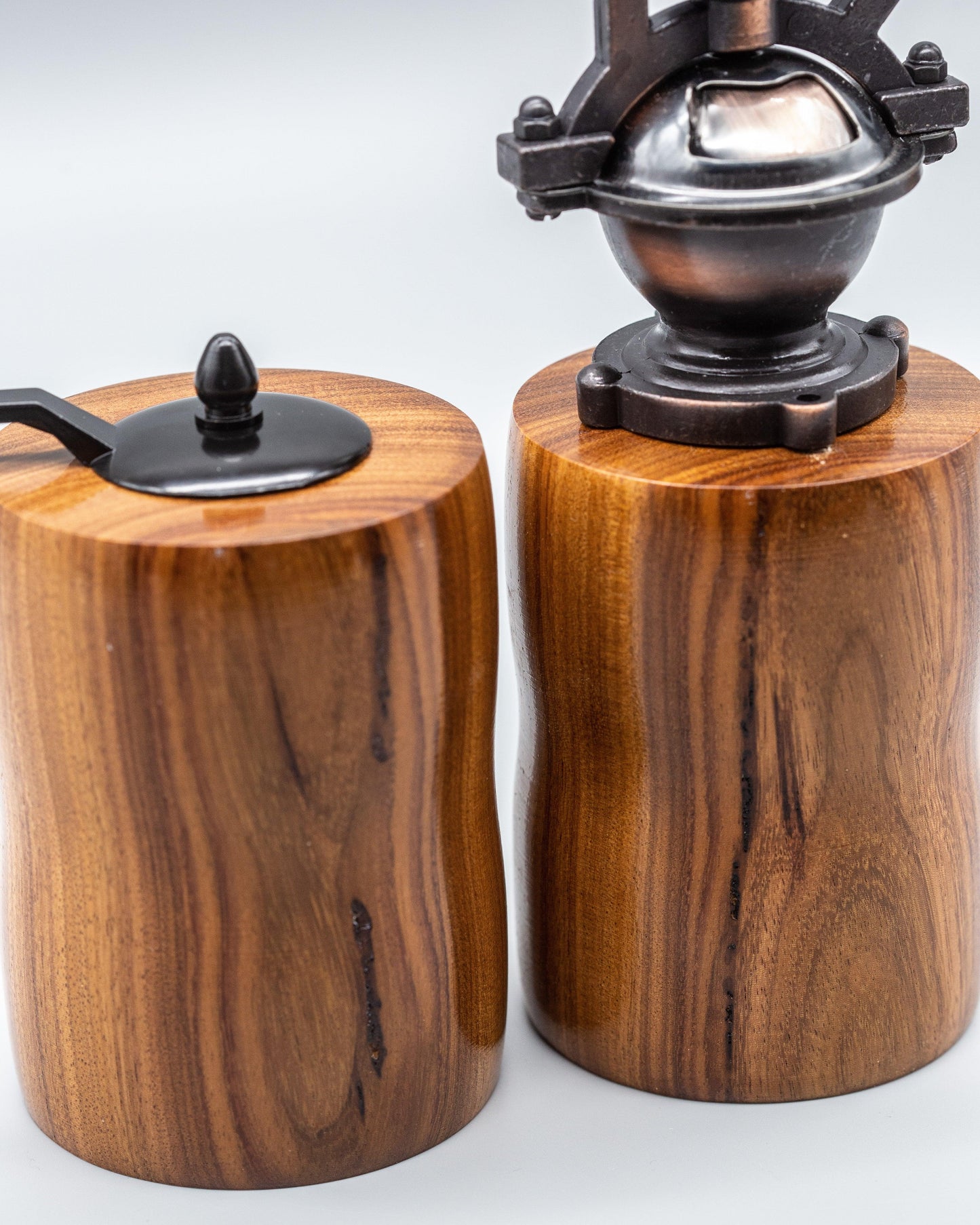 Pepper Mill Made From Massa - woodnlotsoflove