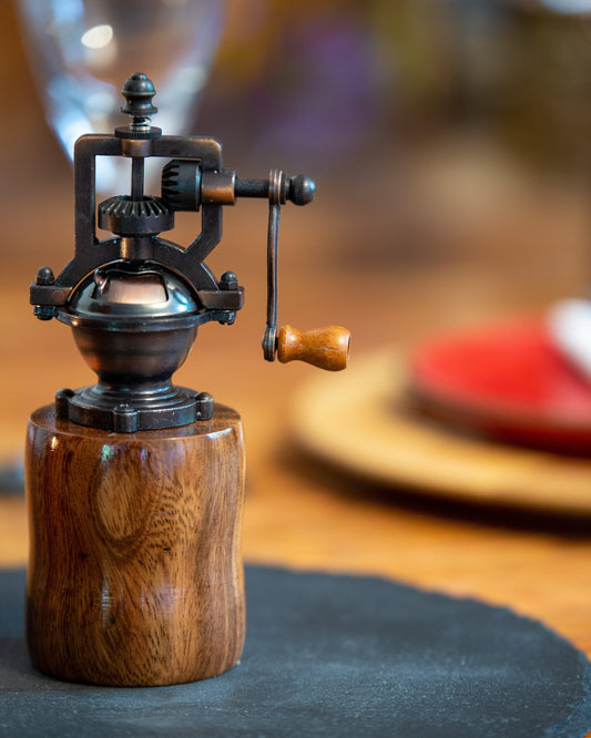 Pepper Mill Made From Massa - woodnlotsoflove