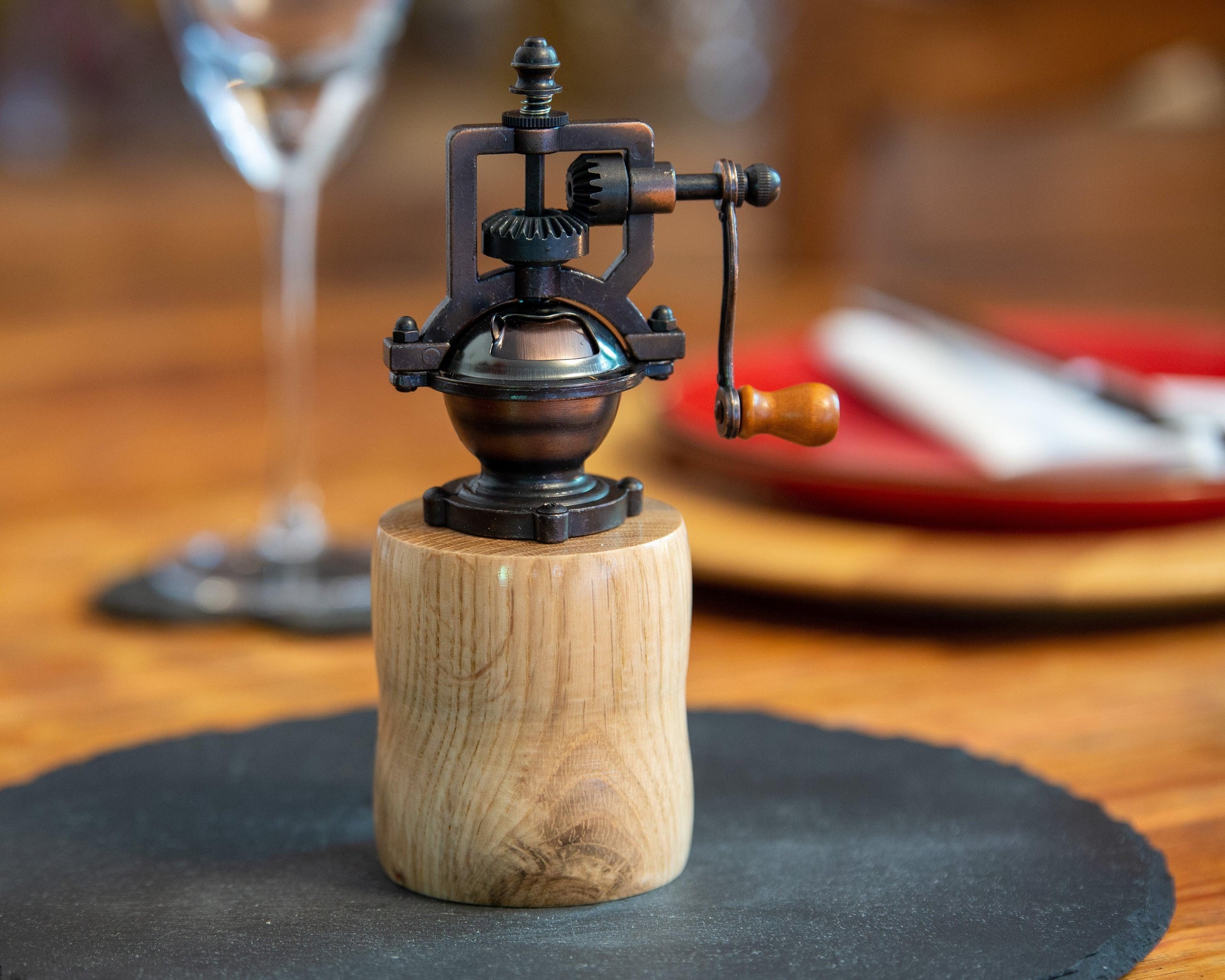 Pepper Mill Made From English Oak - woodnlotsoflove