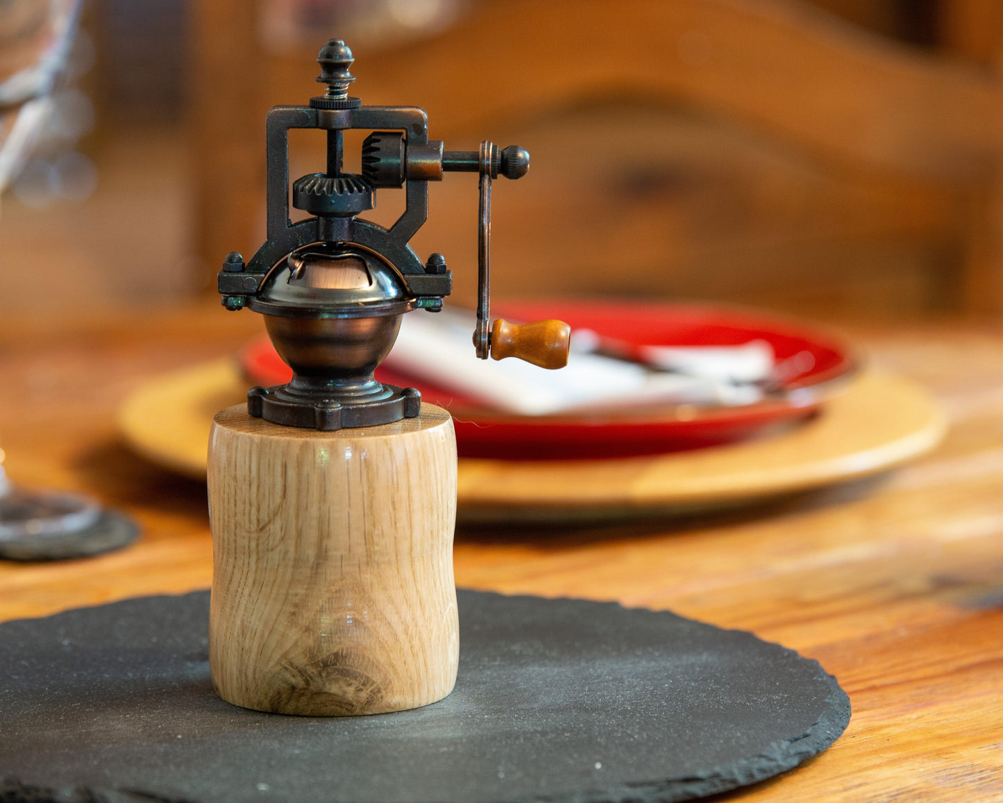 Pepper Mill Made From English Oak - woodnlotsoflove