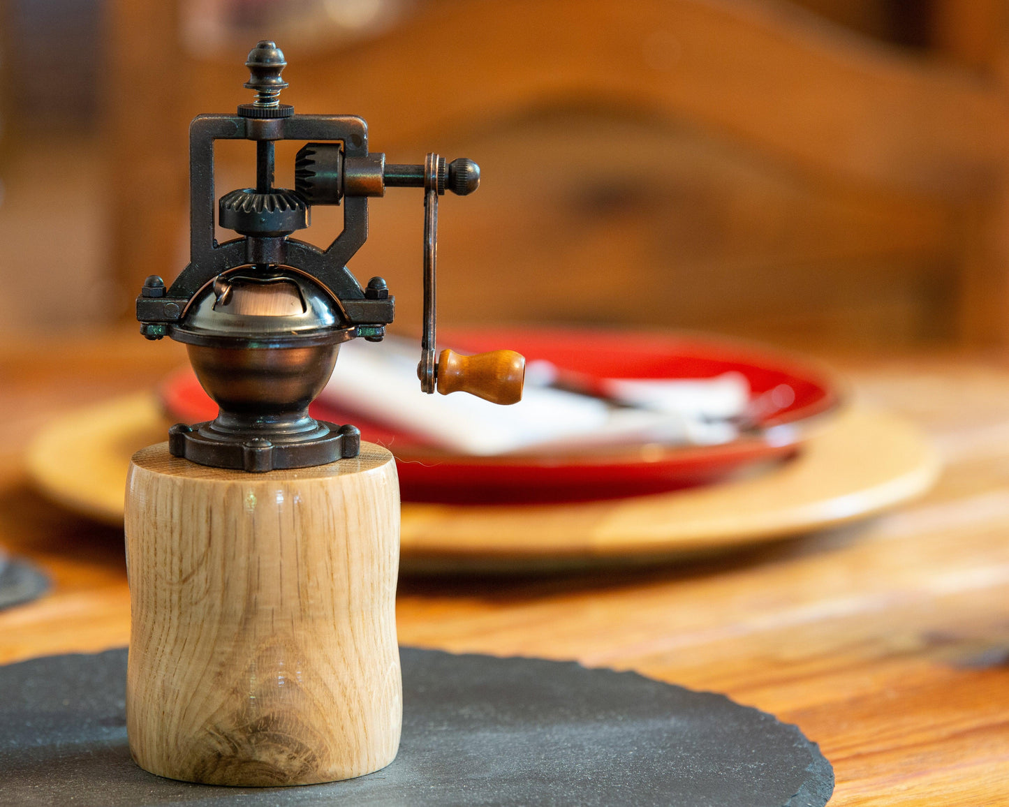 Pepper Mill Made From English Oak - woodnlotsoflove