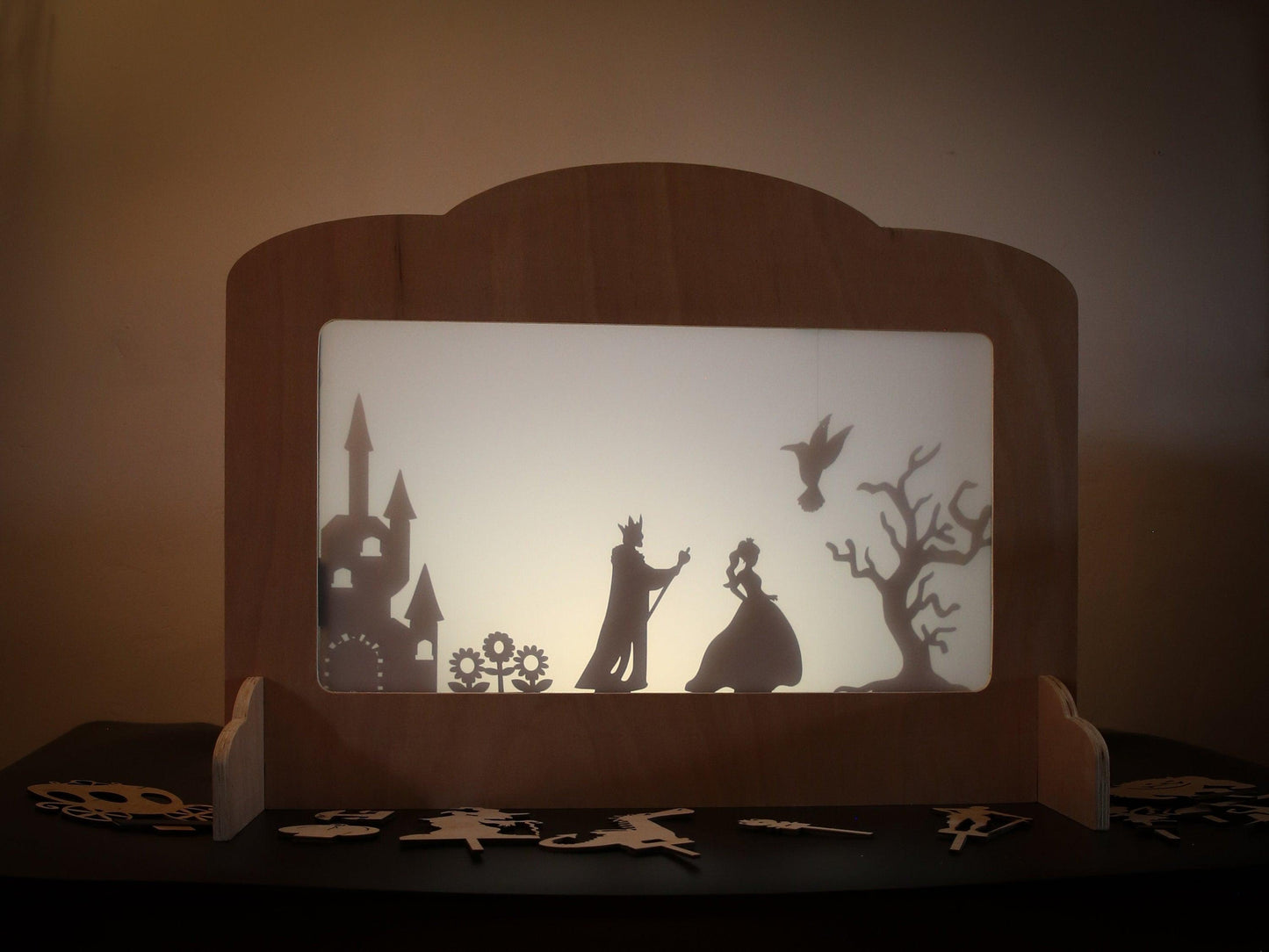 Shadow Puppet Theatre - With Two Puppet Sets - woodnlotsoflove