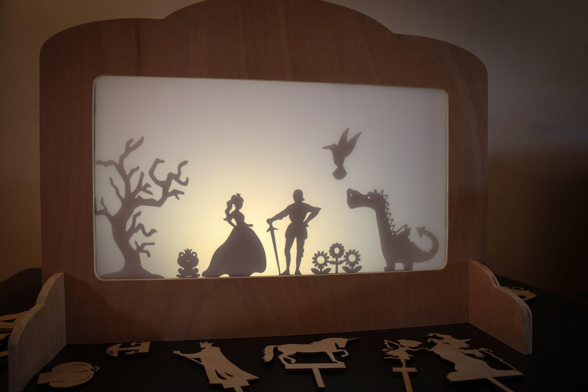 Shadow Puppet Theatre - With Two Puppet Sets - woodnlotsoflove