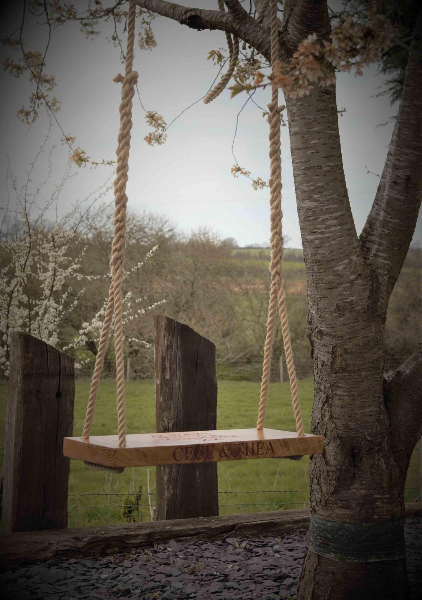 60cm Oak Swing - Carved Text On Two Sides - woodnlotsoflove